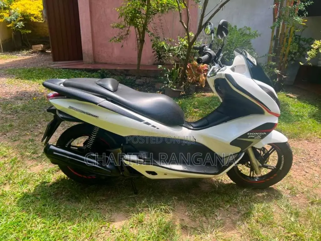 Honda PCX 150 2015 Motorbike (Used)