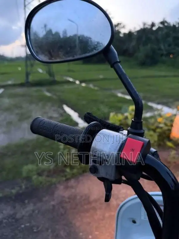 Suzuki Choi Nori 2024 Motorbike (Used)