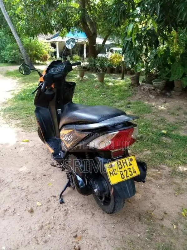 Honda Dio 2019 Motorbike (Used)