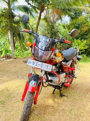 Bajaj CT-100 2010 Motorbike (Used)