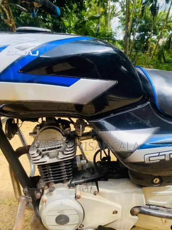 Bajaj CT-100 2011 Motorbike (Used)