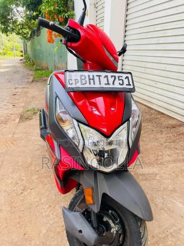 Honda Dio 2019 Motorbike (Used)
