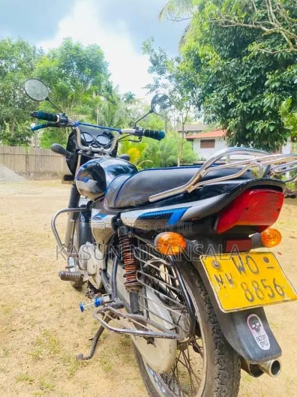 Bajaj CT-100 2011 Motorbike (Used)
