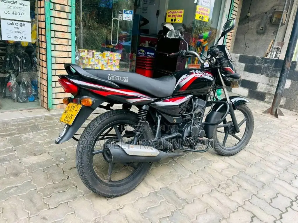 Bajaj Platina 2012 Motorbike (Used)