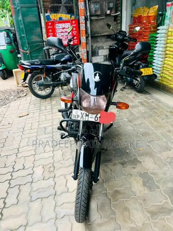 Bajaj Platina 2012 Motorbike (Used)
