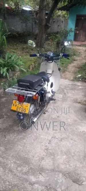 Honda Press Cub 2002 Motorbike (Used)