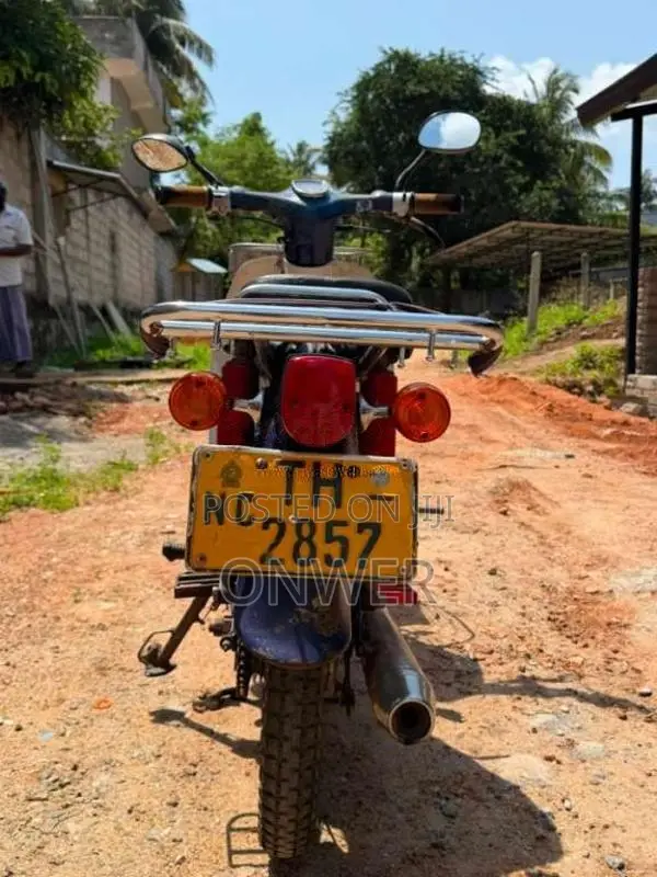 Honda Press Cub 2004 Motorbike (Used)