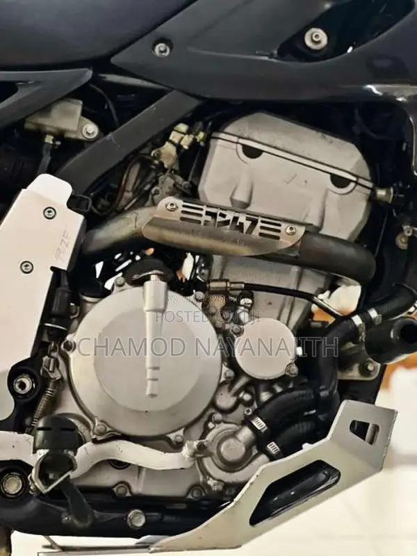 Suzuki Tracker 2012 Motorbike (Used)