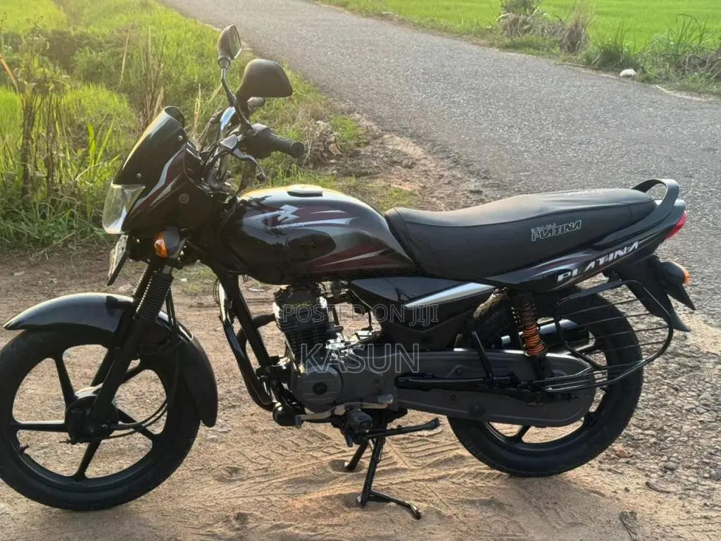 Bajaj Platina 2015 Motorbike (Used)