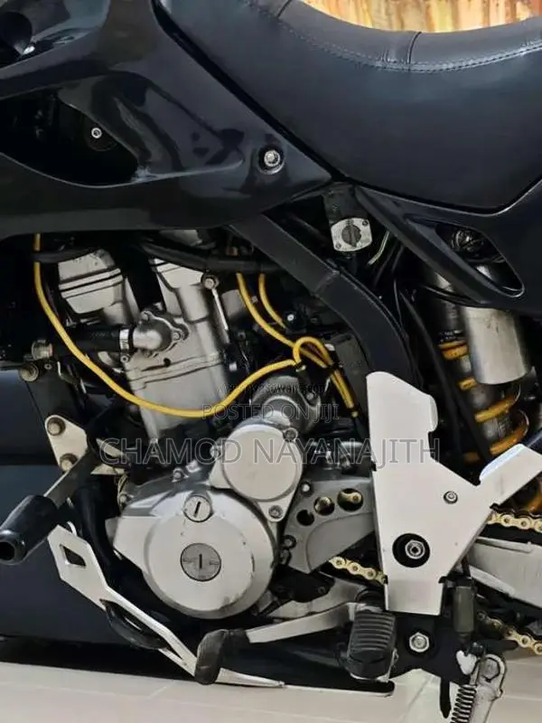 Suzuki Tracker 2012 Motorbike (Used)