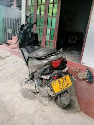 TVS Ntorq 2025 Motorbike (Used)