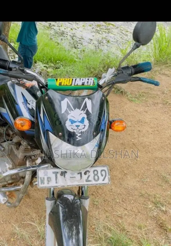 Bajaj CT-100 2010 Motorbike (Used)