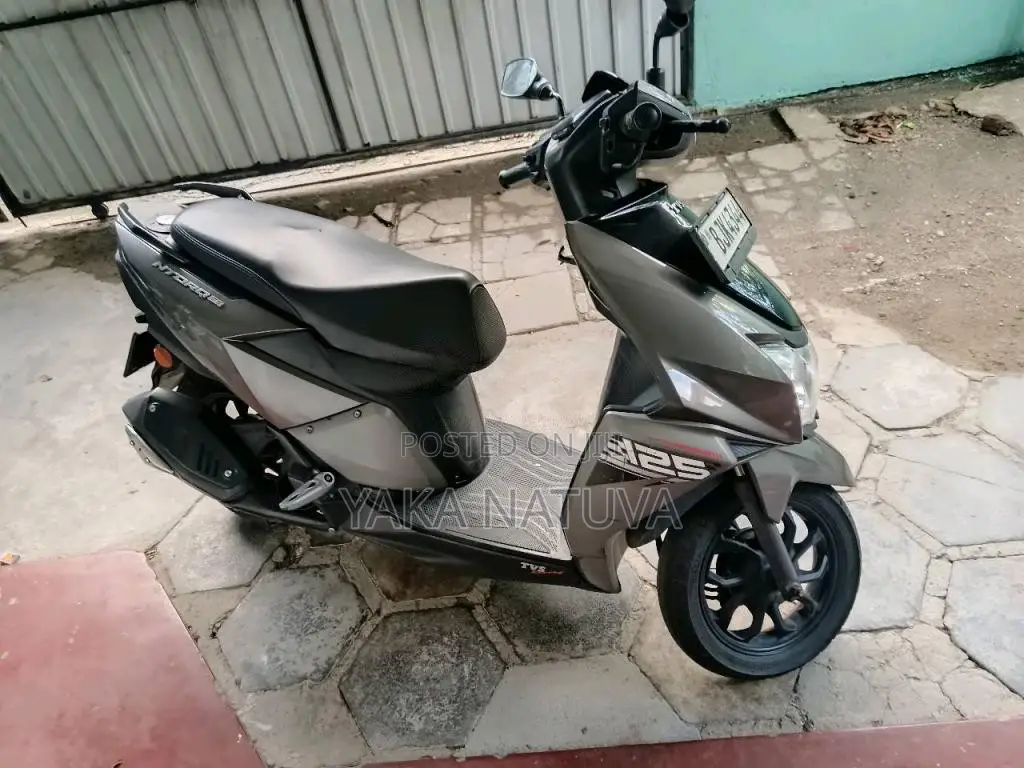 TVS Ntorq 2025 Motorbike (Used)