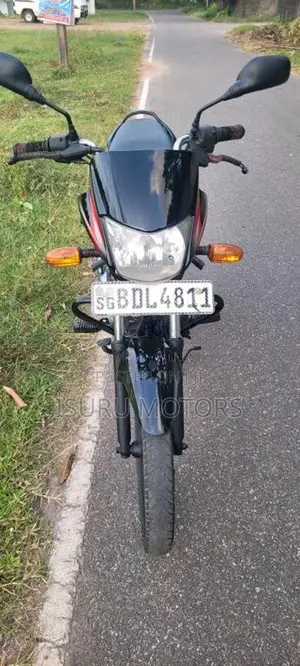 Bajaj Platina ES 2016 Motorbike (Used)