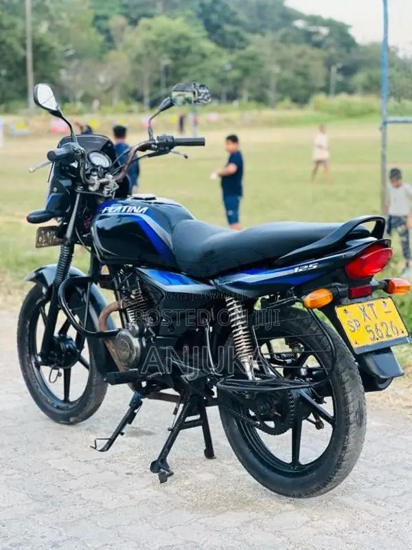 Bajaj Platina 2012 Motorbike (Used)