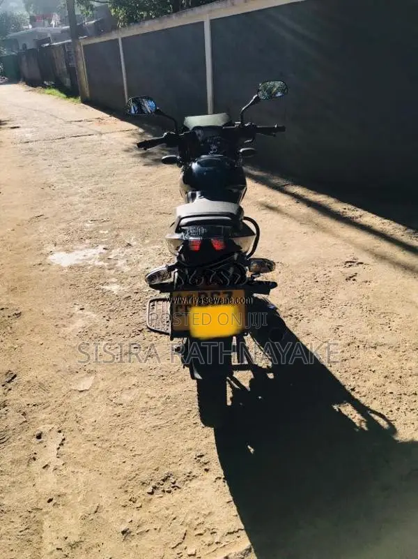 Bajaj Pulsar 150 2018 Motorbike (Used)
