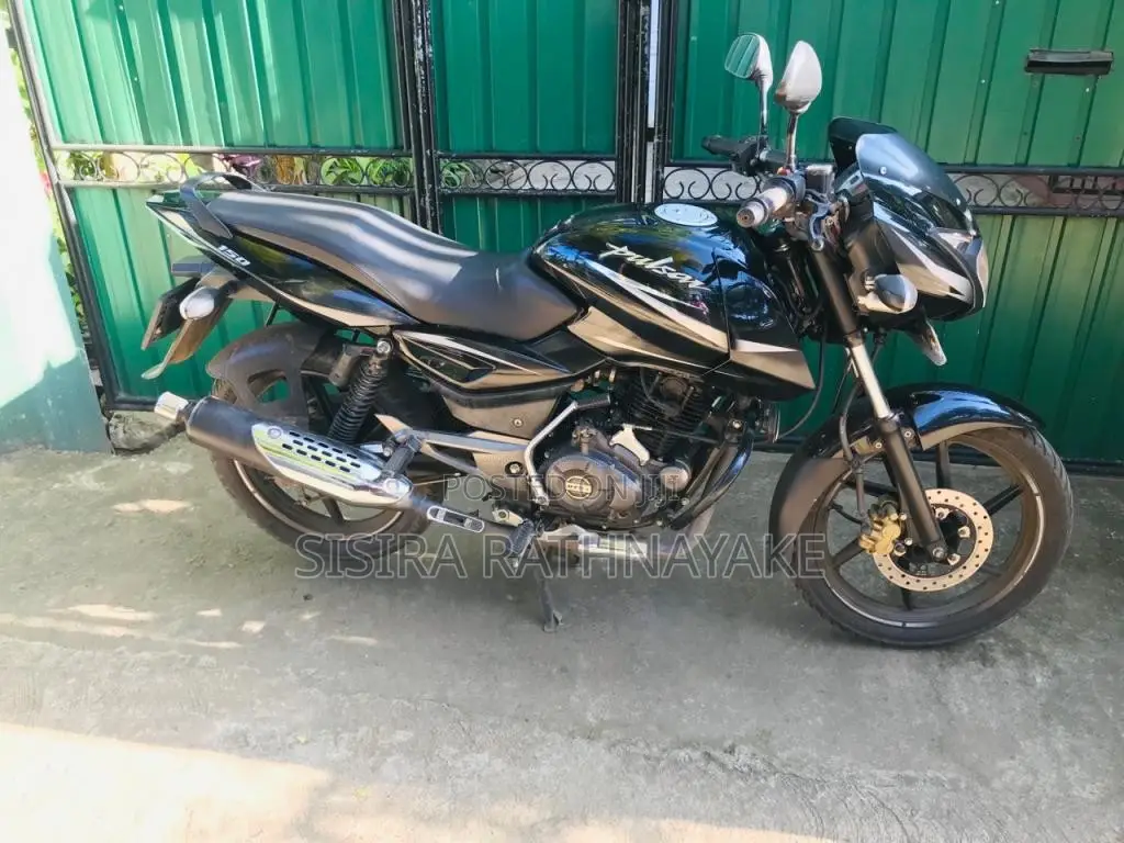 Bajaj Pulsar 150 2018 Motorbike (Used)
