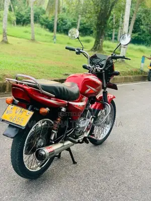 Bajaj CT-100 2010 Motorbike (Used)
