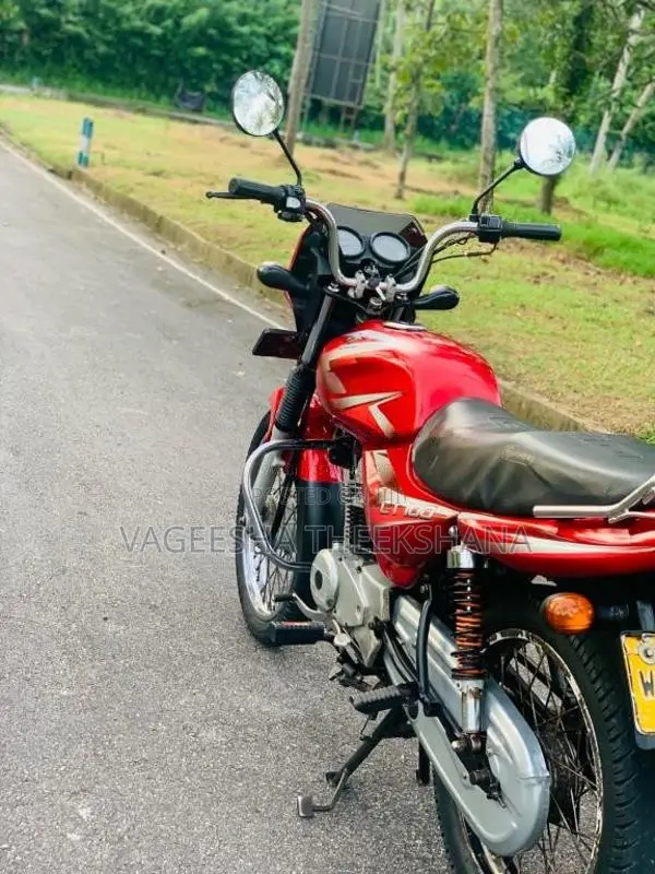 Bajaj CT-100 2010 Motorbike (Used)