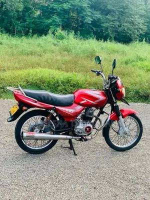 Bajaj CT-100 2010 Motorbike (Used)