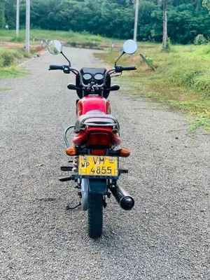 Bajaj CT-100 2010 Motorbike (Used)