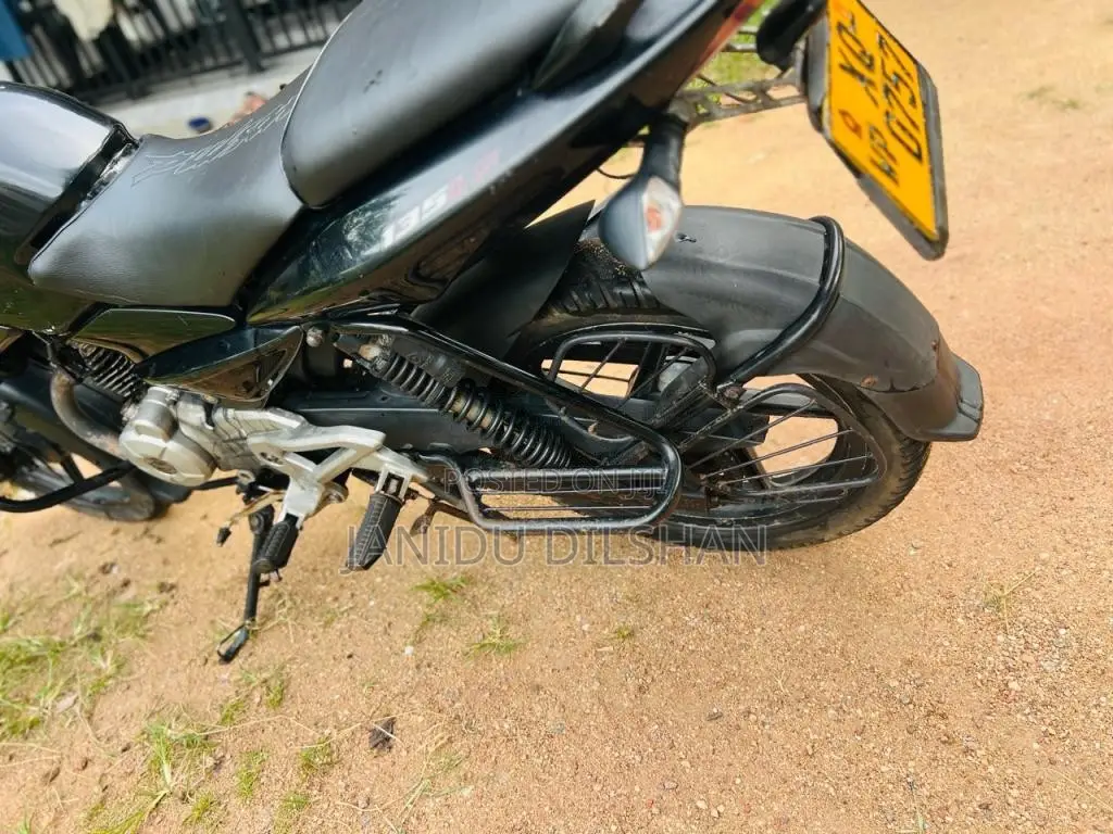 Bajaj Pulsar 135 2011 Motorbike (Used)