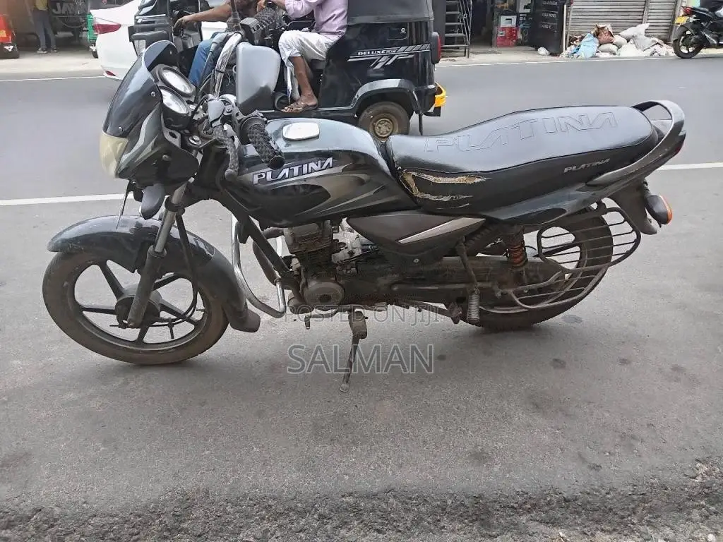 Bajaj Platina 2015 Motorbike (Used)
