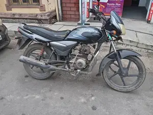 Bajaj Platina 2015 Motorbike (Used)