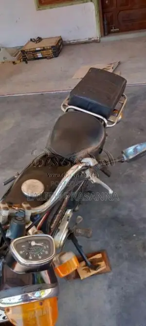 Honda Benly 1988 Motorbike (Used)