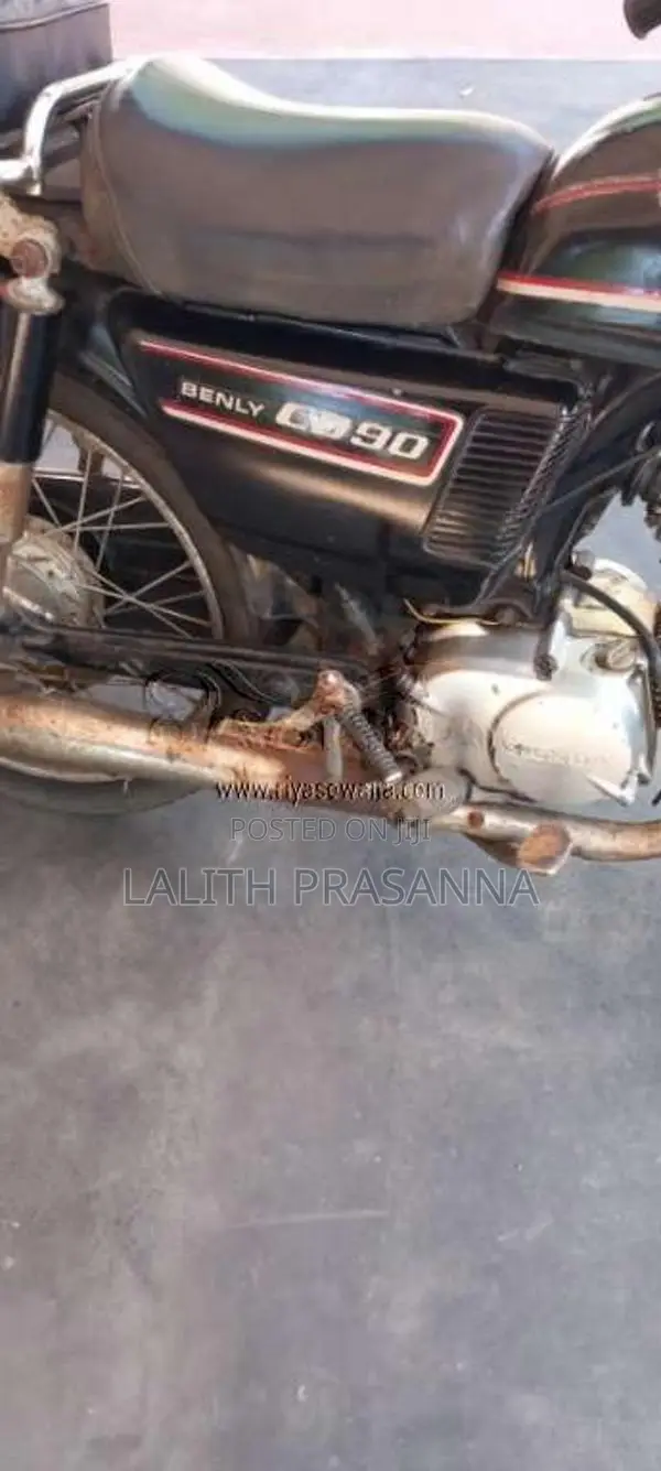 Honda Benly 1988 Motorbike (Used)
