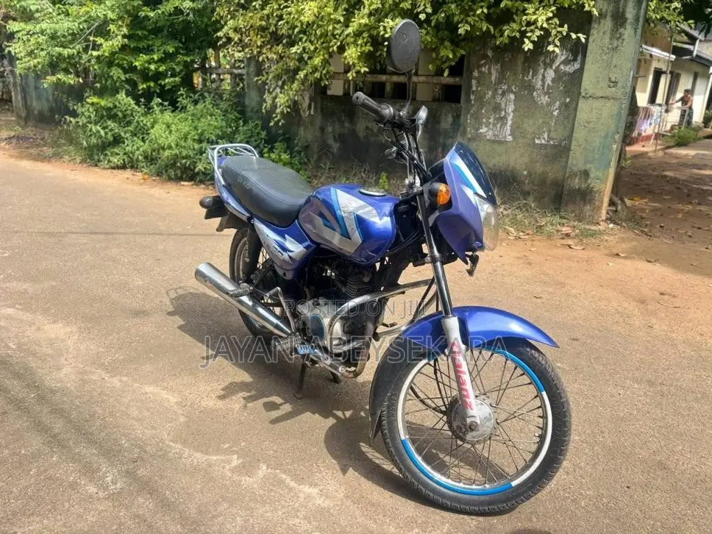 Bajaj CT-100 2009 Motorbike (Used)