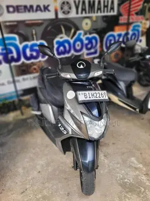 TVS Ntorq 2019 Motorbike (Used)