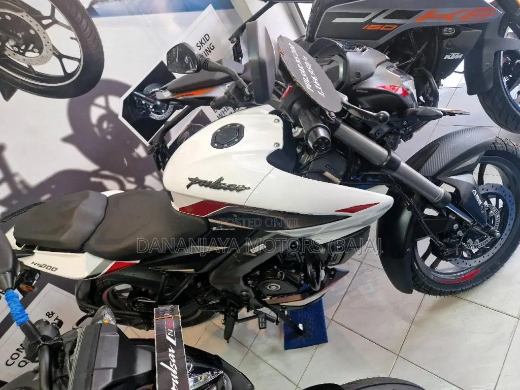 Bajaj Pulsar NS200 2026 Motorbike Brand New