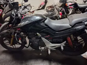 HINO CBZ Xtreme 2013 Motorbike (Used)