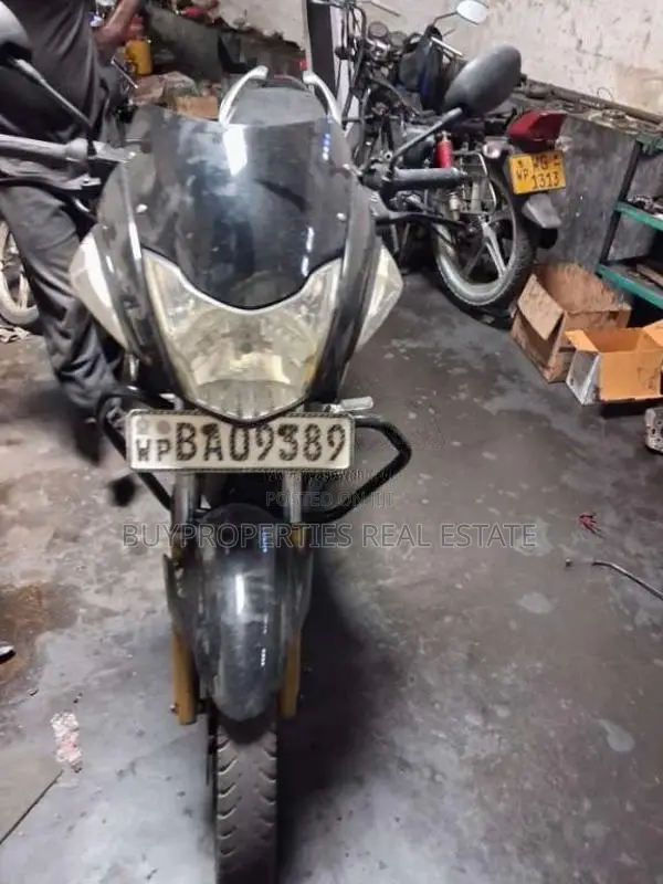 HINO CBZ Xtreme 2013 Motorbike (Used)