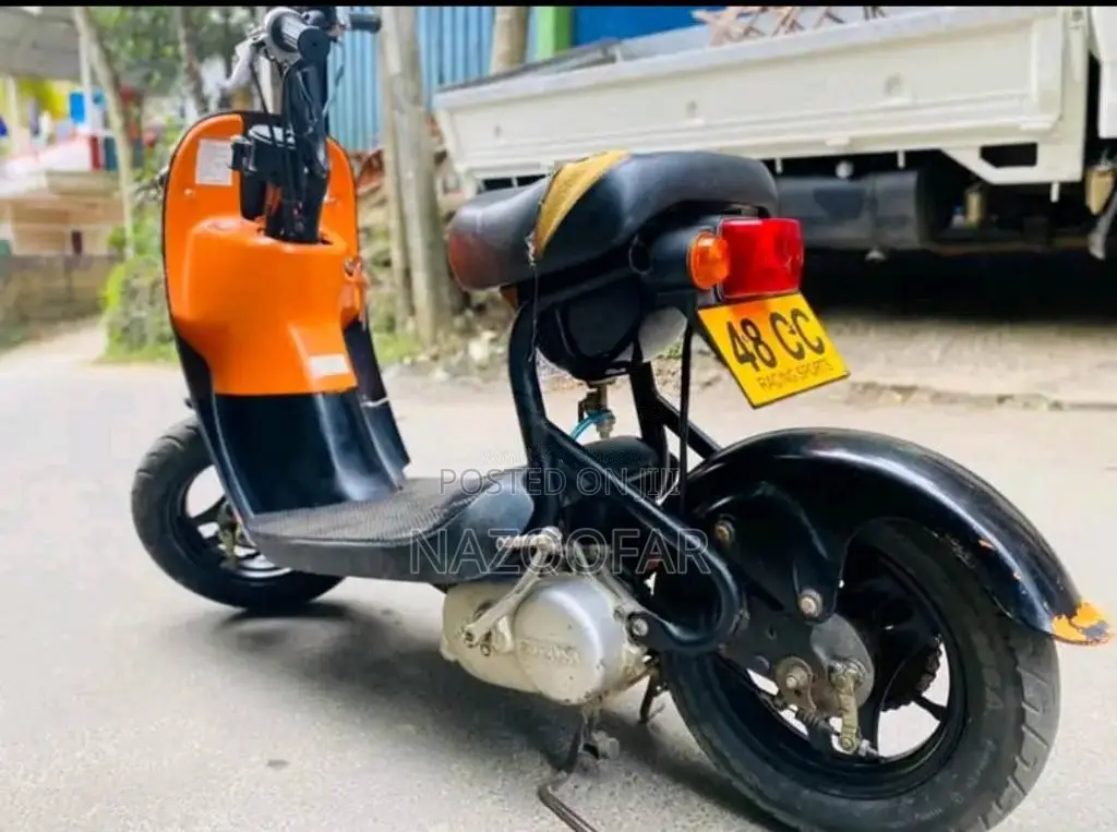 Suzuki Choi Nori 2015 Motorbike (Used)