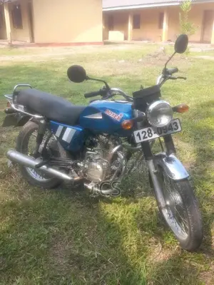 Kawasaki Boxer 1994 Motorbike (Used)