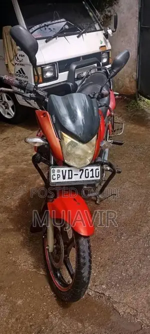 Hero-Honda Hunk 2009 Motorbike (Used)