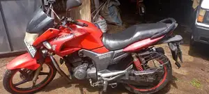 Hero-Honda Hunk 2009 Motorbike (Used)