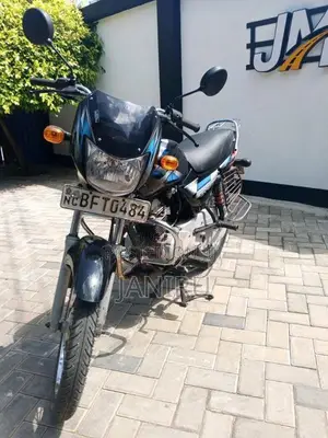 Bajaj CT-100 2015 Motorbike (Used)