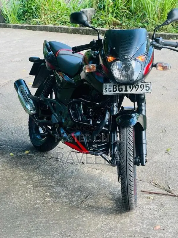 Bajaj Pulsar 2017 Motorbike (Used)