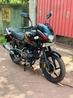 Bajaj Pulsar 2017 Motorbike (Used)