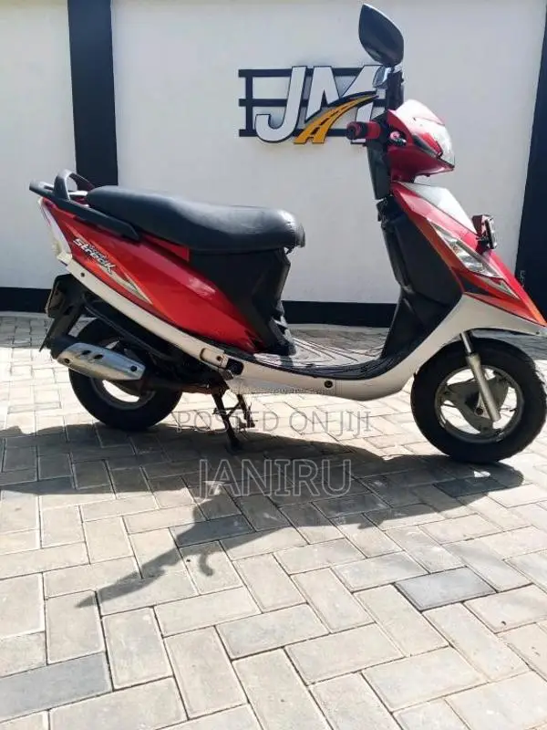 TVS Scooty Streak 2014 Motorbike (Used)