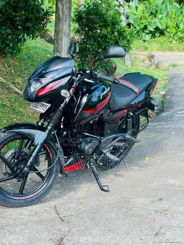 Bajaj Pulsar 2017 Motorbike (Used)