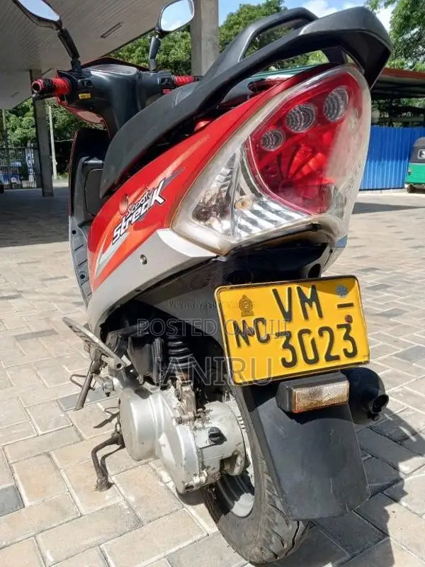 TVS Scooty Streak 2014 Motorbike (Used)
