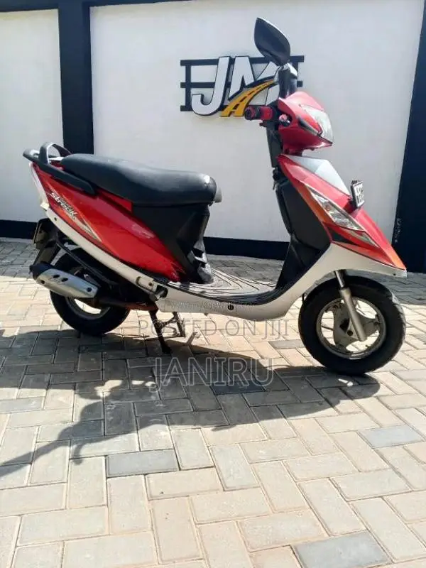 TVS Scooty Streak 2014 Motorbike (Used)