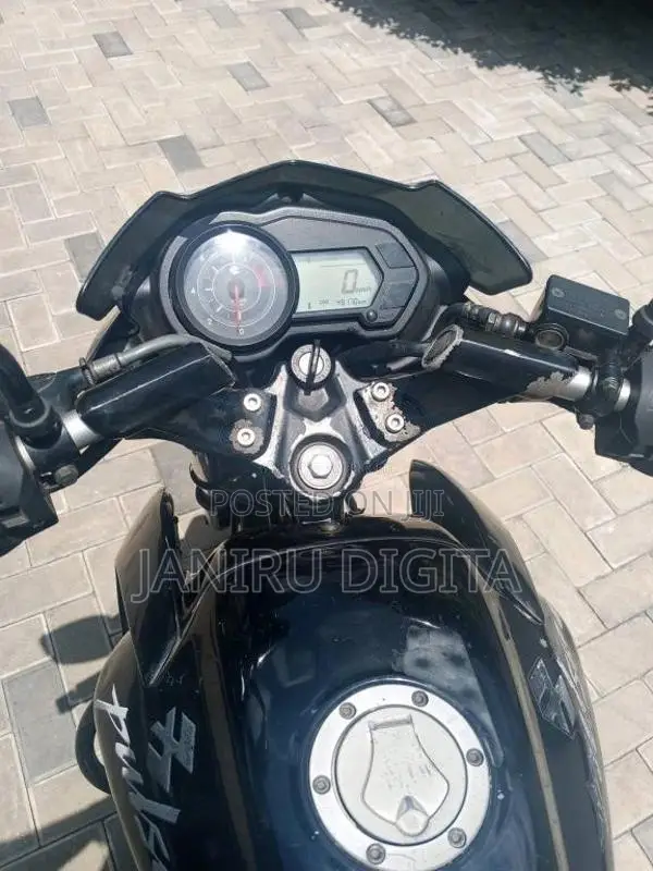 Bajaj Pulsar 135 2017 Motorbike (Used)