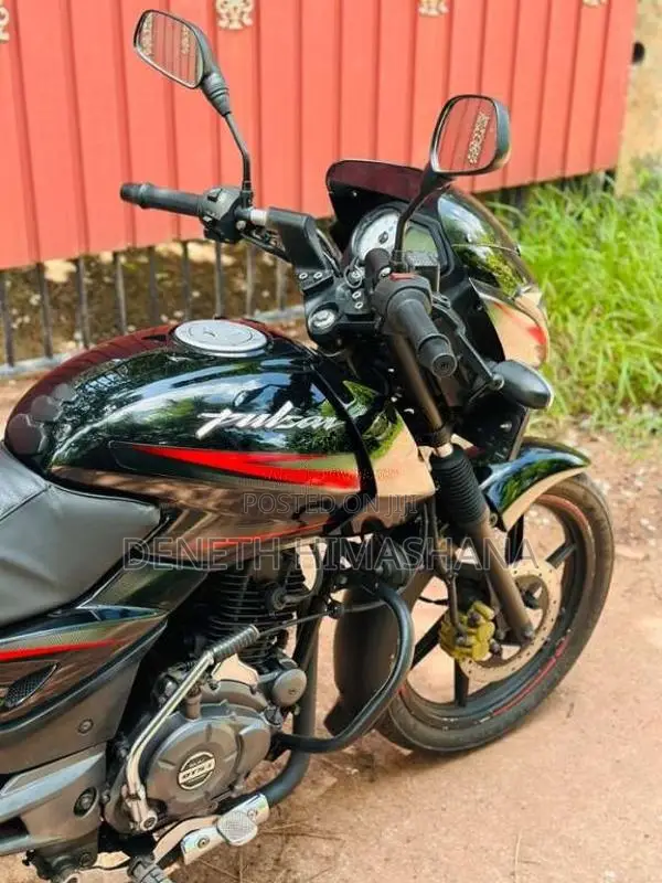 Bajaj Pulsar 2017 Motorbike (Used)
