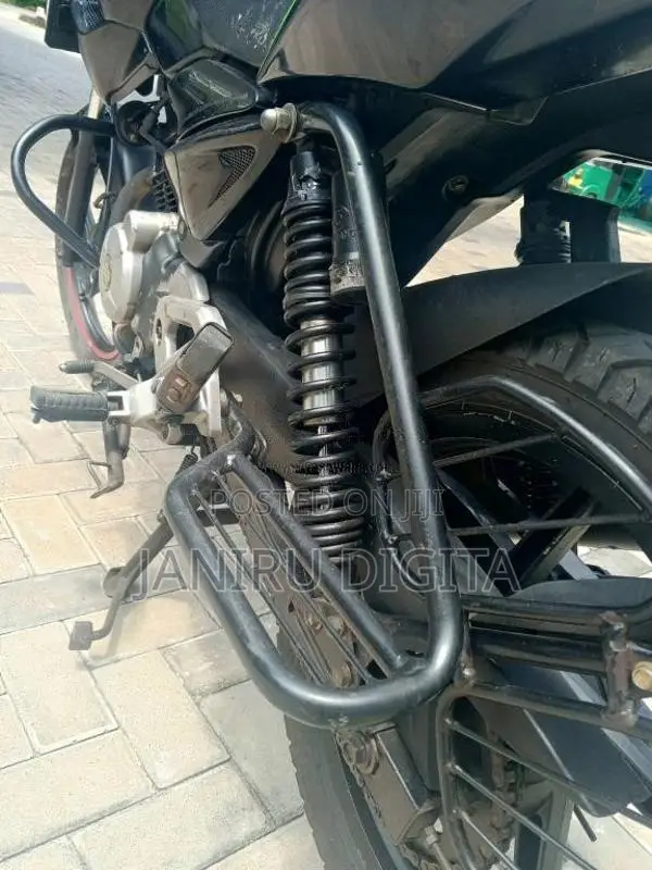 Bajaj Pulsar 135 2017 Motorbike (Used)