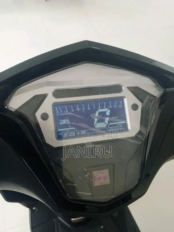 Ranomoto Flash Scooter 2025 Motorbike Unregistered (Recondition)